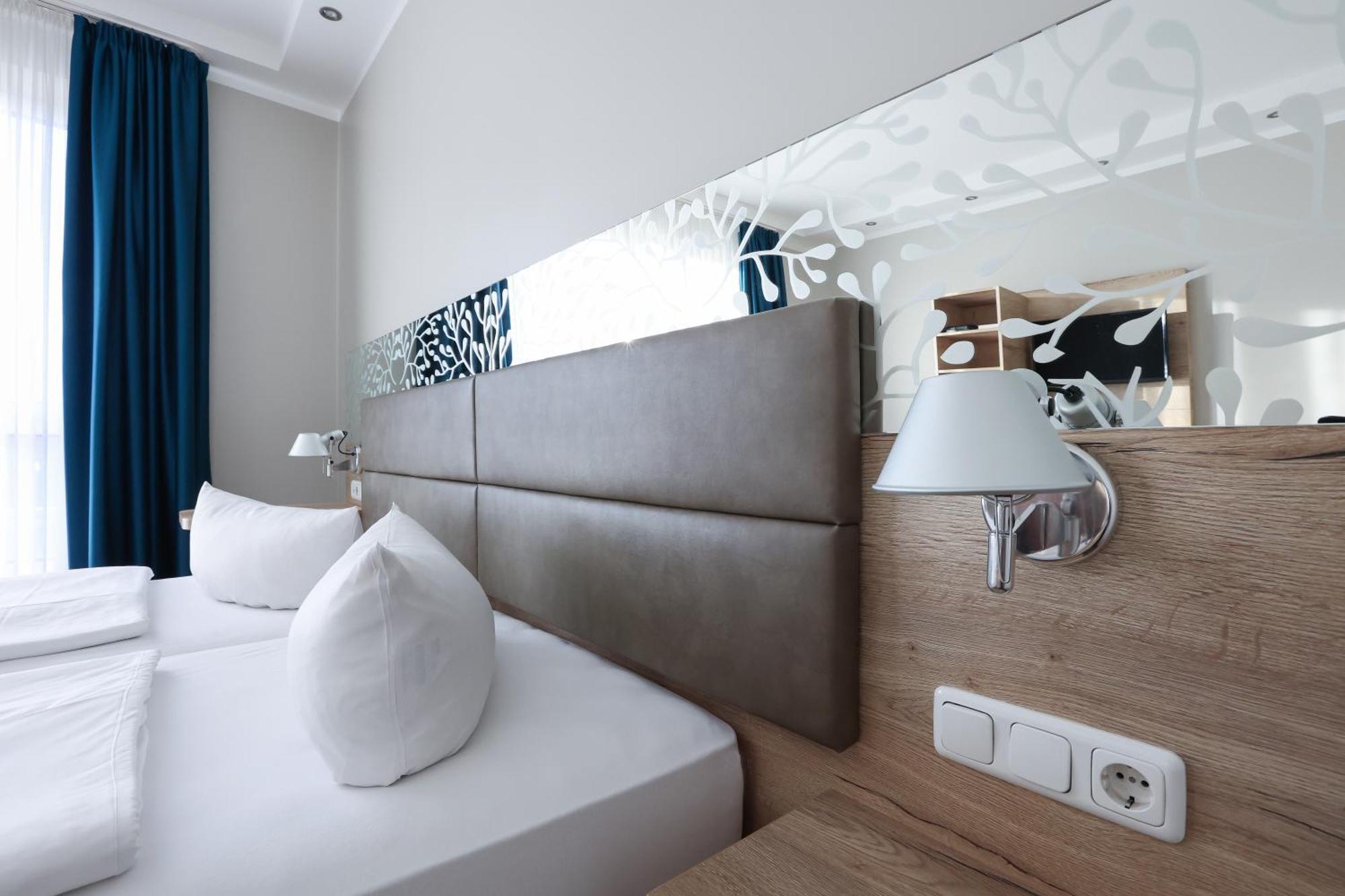 Hotel Blaubeurer Tor Ulm Ngoại thất bức ảnh