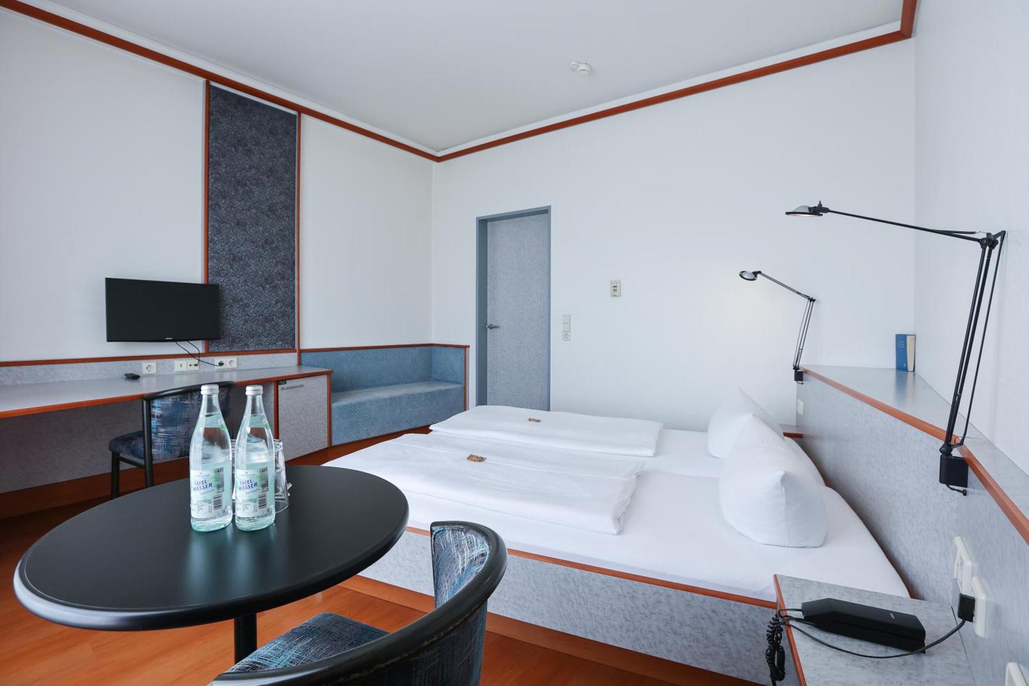 Hotel Blaubeurer Tor Ulm Ngoại thất bức ảnh