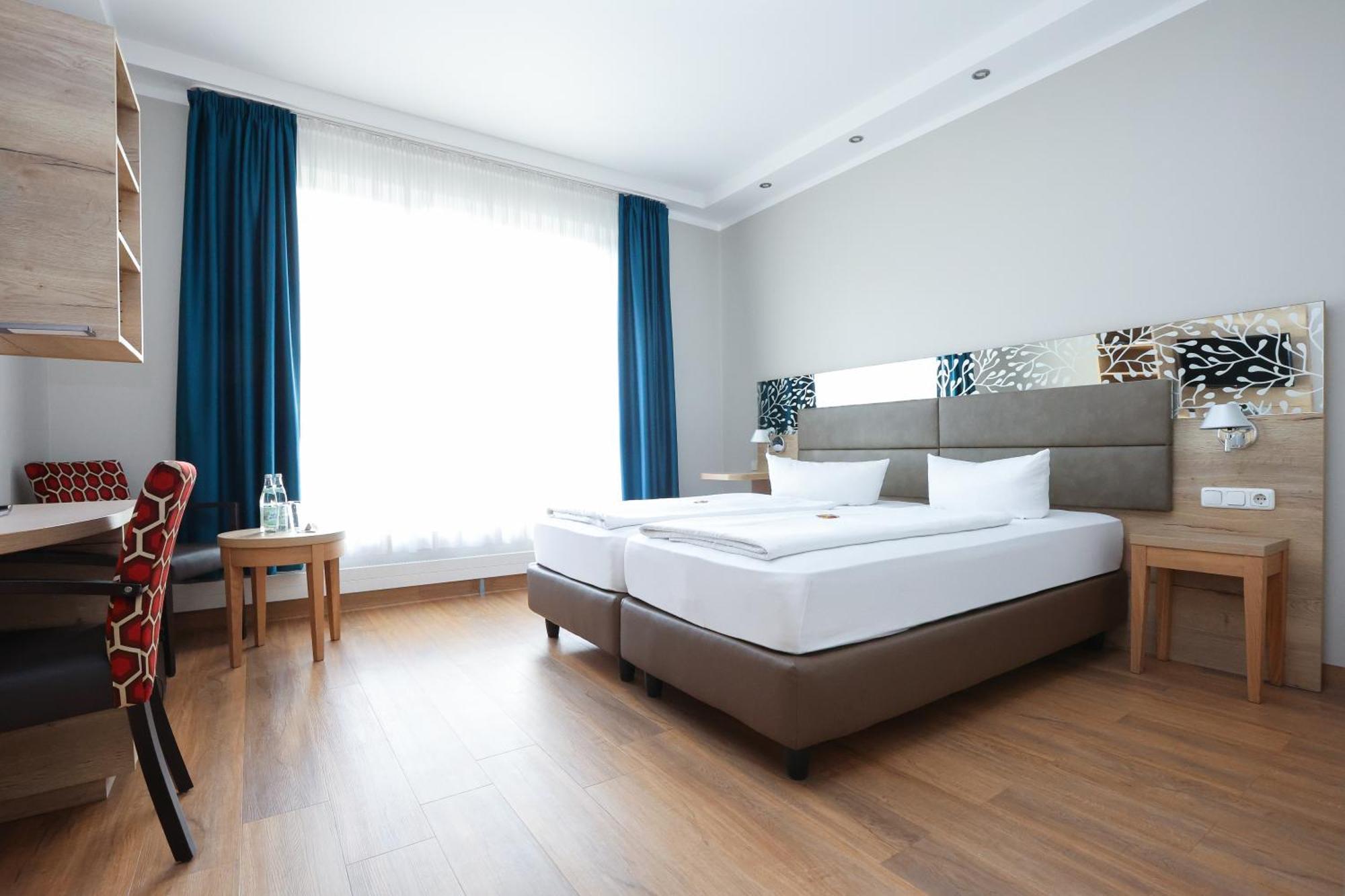 Hotel Blaubeurer Tor Ulm Ngoại thất bức ảnh