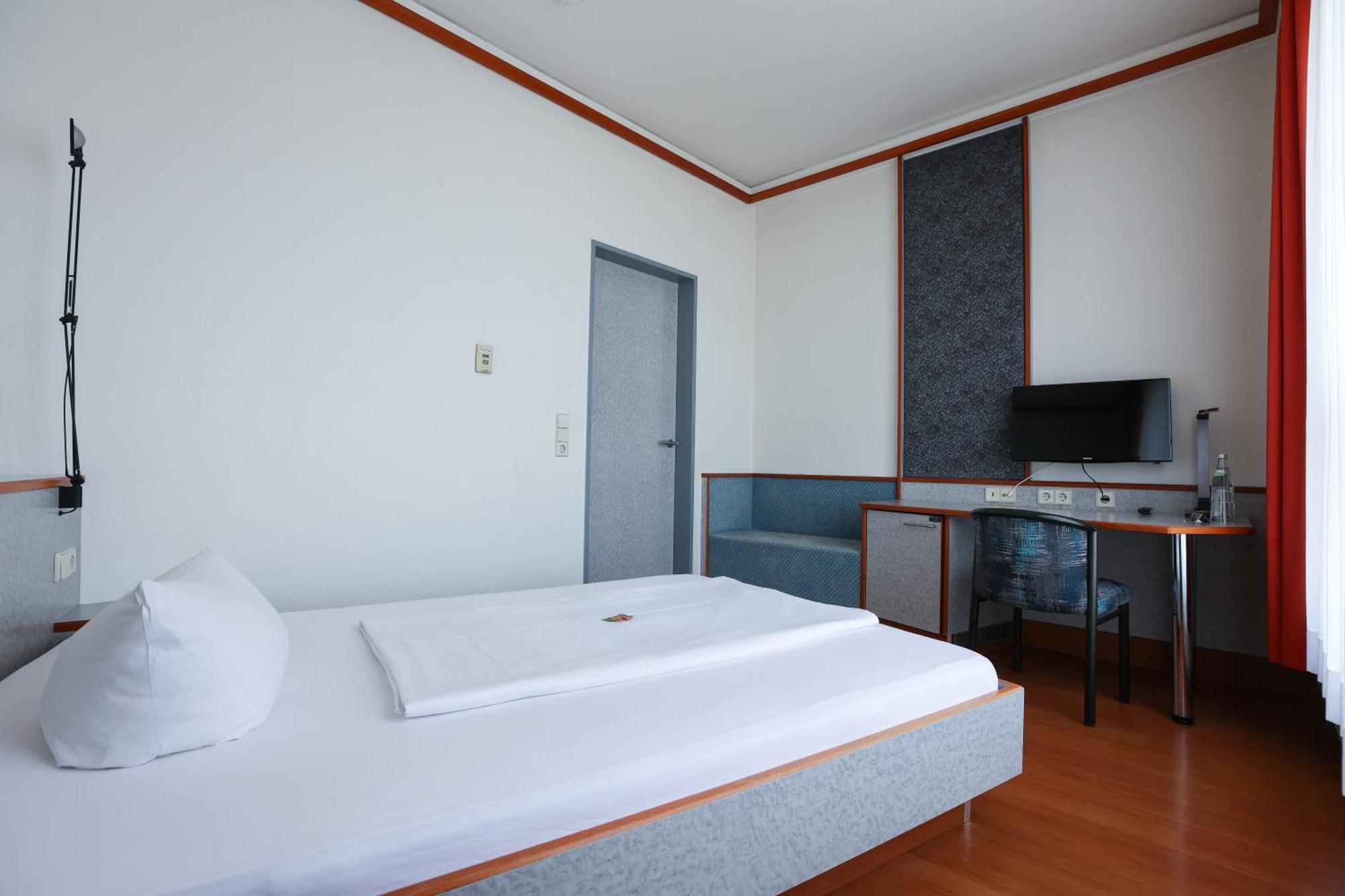 Hotel Blaubeurer Tor Ulm Ngoại thất bức ảnh